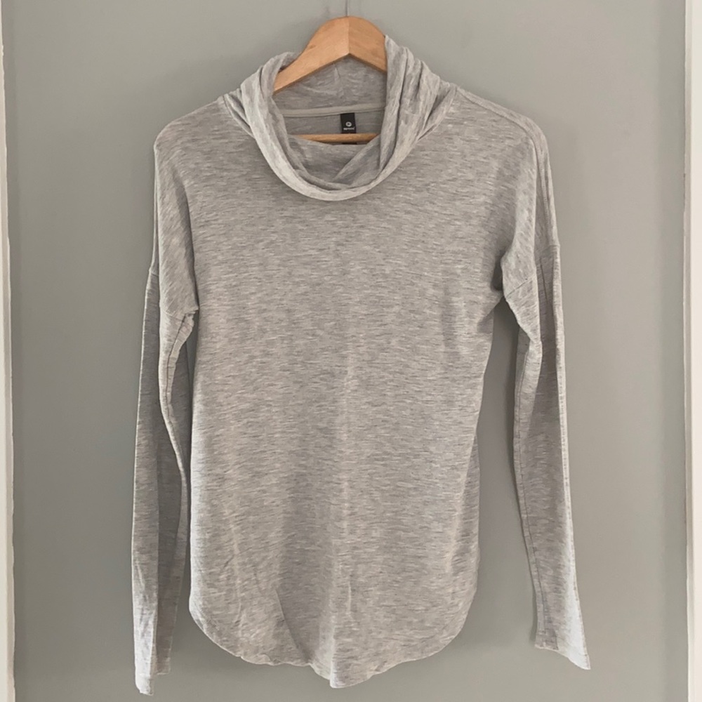 Grey cozy long sleeve turtleneck